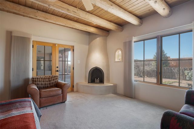 31 Camino Botanica, Santa Fe, NM 87507