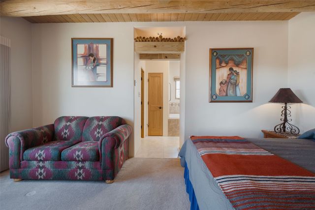 31 Camino Botanica, Santa Fe, NM 87507