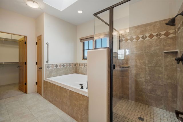 31 Camino Botanica, Santa Fe, NM 87507