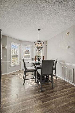 723 Hogan Dr, Murfreesboro, TN 37128