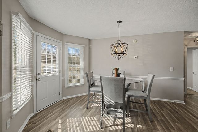 723 Hogan Dr, Murfreesboro, TN 37128