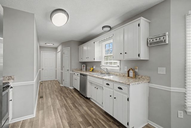 723 Hogan Dr, Murfreesboro, TN 37128