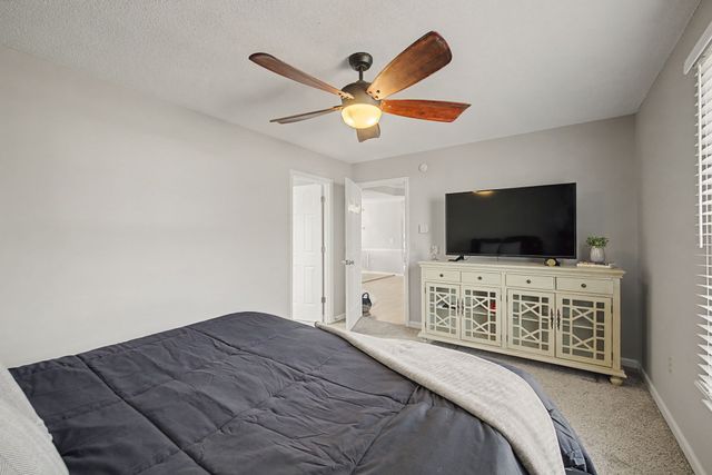 723 Hogan Dr, Murfreesboro, TN 37128