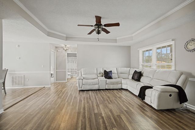 723 Hogan Dr, Murfreesboro, TN 37128