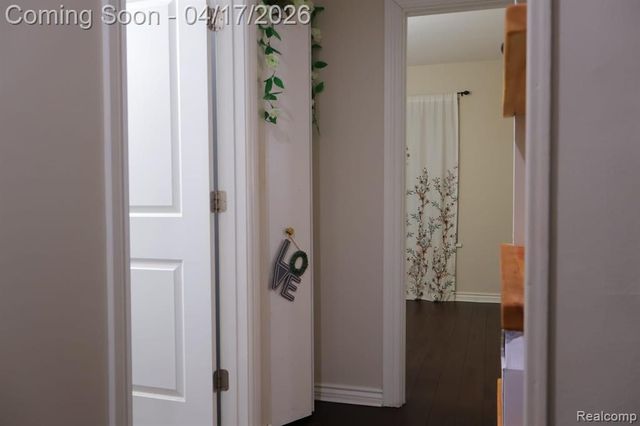 39845 Village Wood Lane 379, Novi, MI 48375