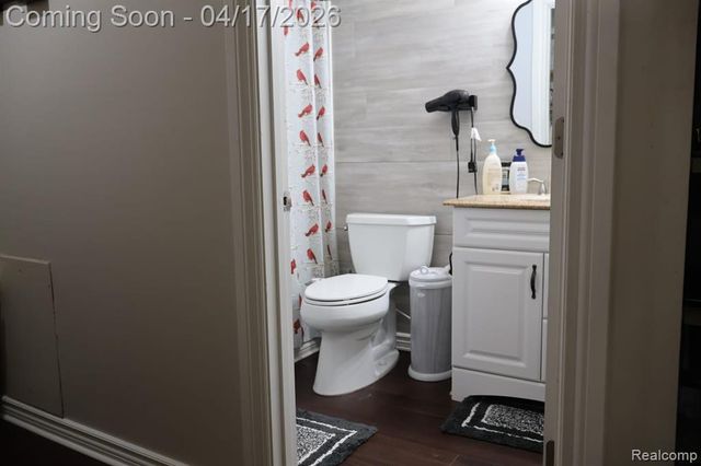 39845 Village Wood Lane 379, Novi, MI 48375