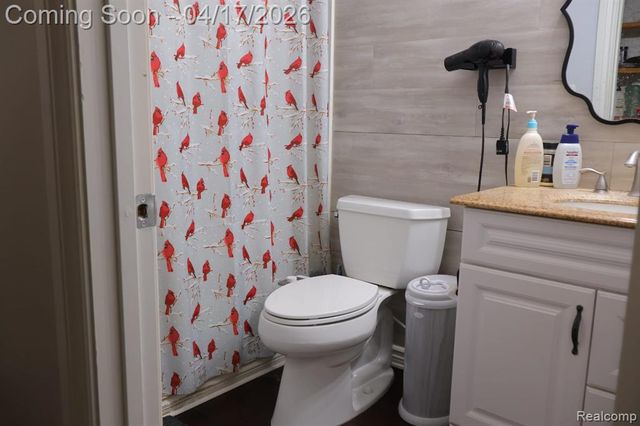 39845 Village Wood Lane 379, Novi, MI 48375