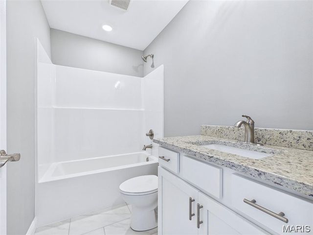 304 George Bush Boulevard, Troy, IL 62294