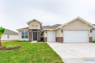 47 Arcos Gardens, Laguna Vista, TX 78578