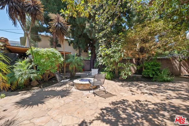 1136 Harvard Street, Santa Monica, CA 90403