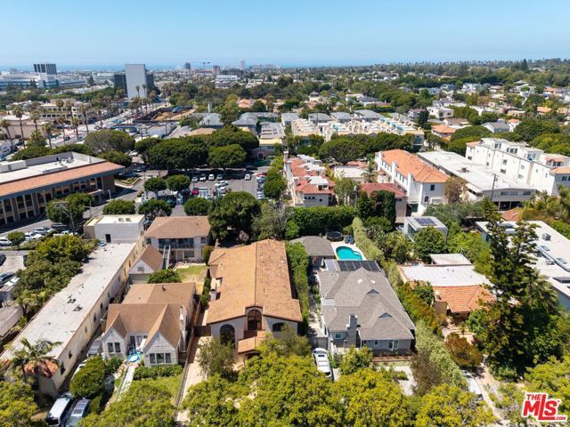 1136 Harvard Street, Santa Monica, CA 90403