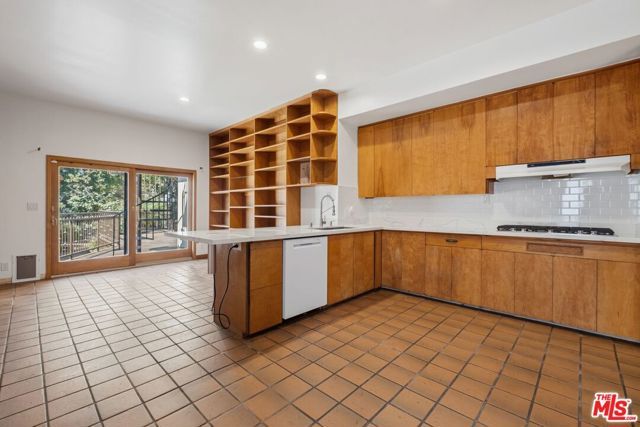 1136 Harvard Street, Santa Monica, CA 90403