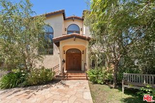 1136 Harvard Street, Santa Monica, CA 90403
