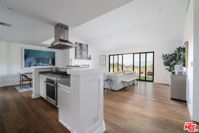 3310 Coy Drive, Los Angeles, CA 91423