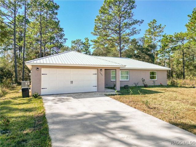 7090 N Maltese Drive, Citrus Springs, FL 34433