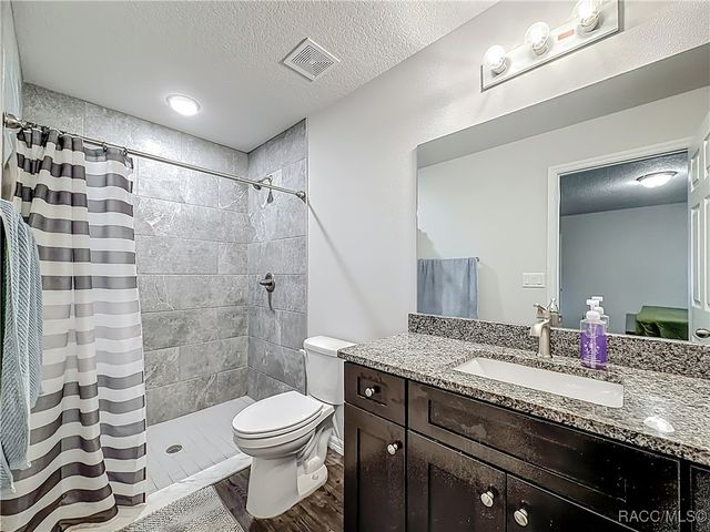 7090 N Maltese Drive, Citrus Springs, FL 34433