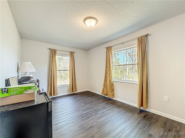 7090 N Maltese Drive, Citrus Springs, FL 34433