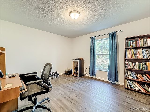 7090 N Maltese Drive, Citrus Springs, FL 34433