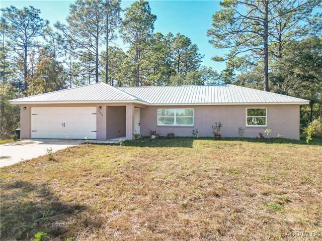 7090 N Maltese Drive, Citrus Springs, FL 34433