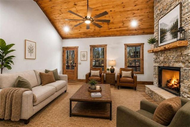 361 Oak Park Drive, Talking Rock, GA 30175