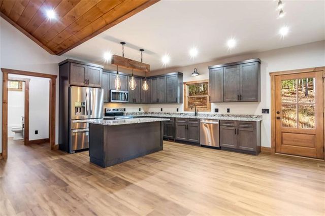 361 Oak Park Drive, Talking Rock, GA 30175