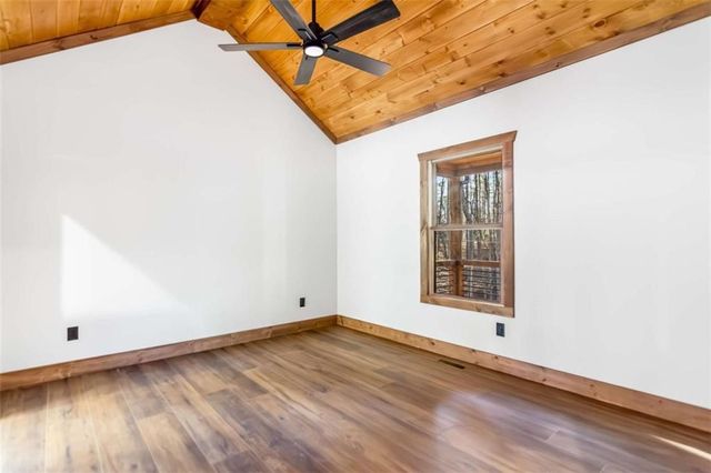 361 Oak Park Drive, Talking Rock, GA 30175