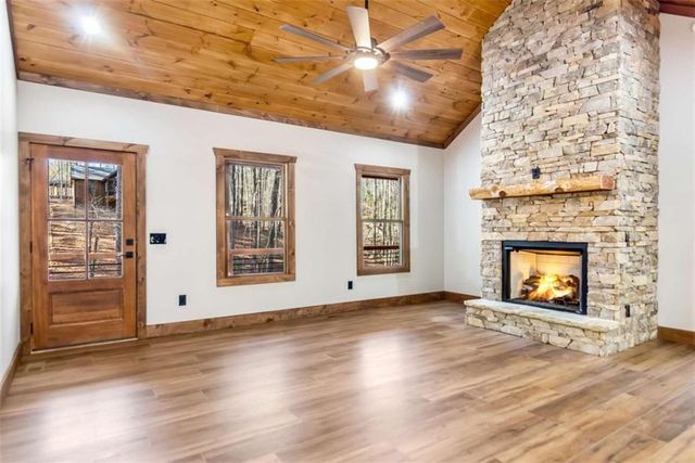 361 Oak Park Drive, Talking Rock, GA 30175