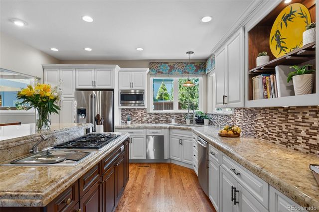 995 Alkire Street, Golden, CO 80401
