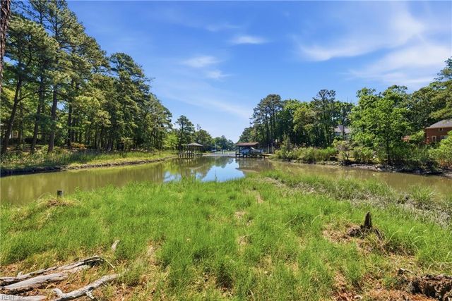 3101 Celbridge CT, Virginia Beach, VA 23452
