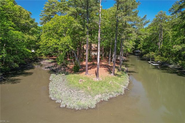3101 Celbridge CT, Virginia Beach, VA 23452