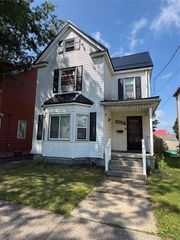 1056 W 21ST Street, Erie, PA 16502