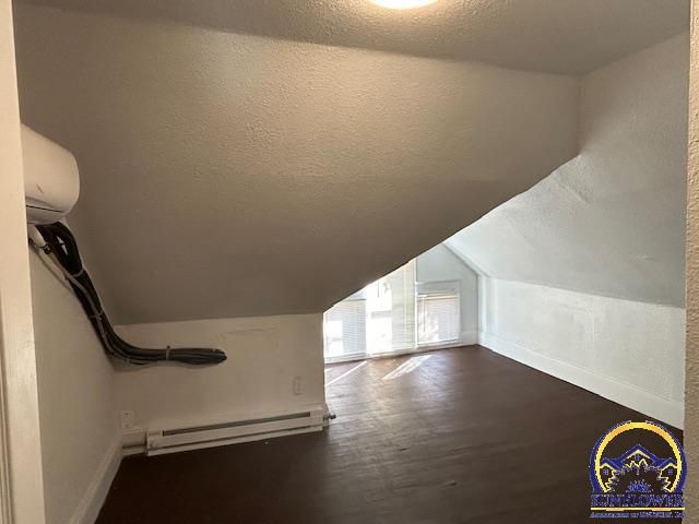 1185 SW Clay ST, Topeka, KS 66604