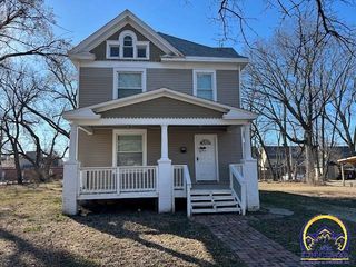 1185 SW Clay ST, Topeka, KS 66604