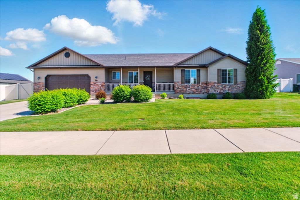 581 W 230 N, Smithfield, UT 84335