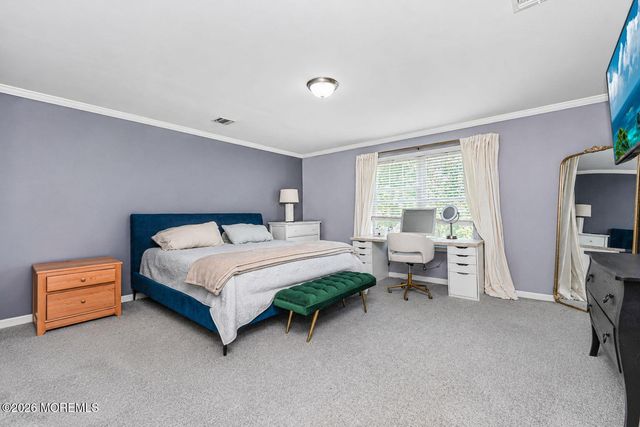 60 Waackaack Avenue, Keansburg, NJ 07734