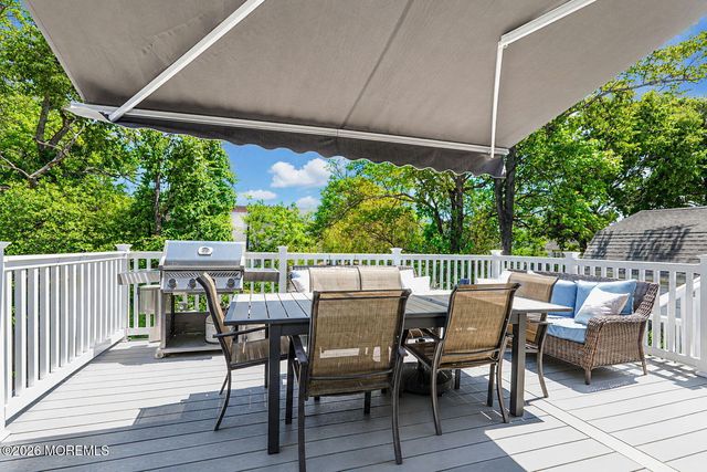 60 Waackaack Avenue, Keansburg, NJ 07734
