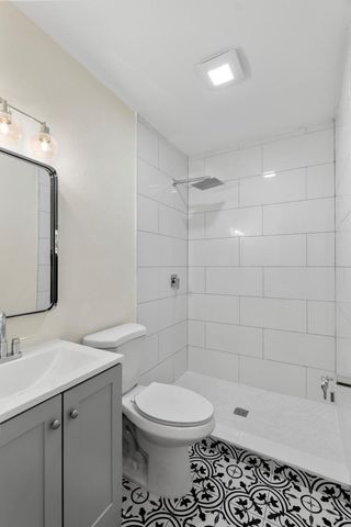 865 SE 12th Street A, Hialeah, FL 33010
