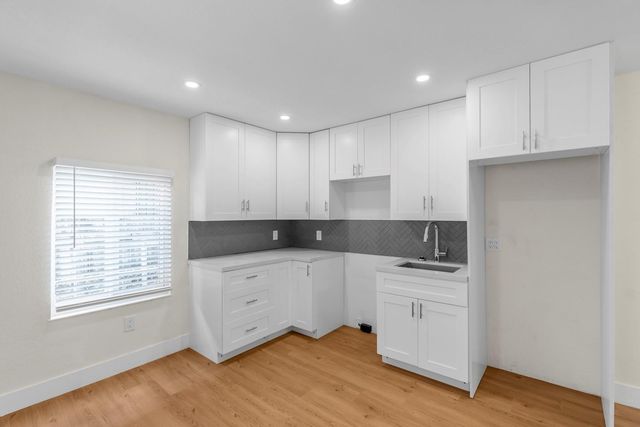 865 SE 12th Street A, Hialeah, FL 33010