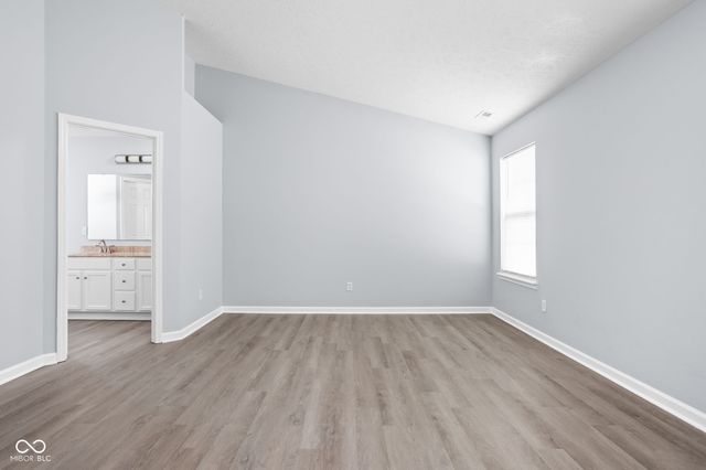 2039 Autumn Faith Way, Avon, IN 46123