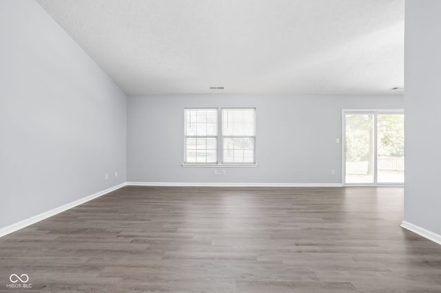 2039 Autumn Faith Way, Avon, IN 46123