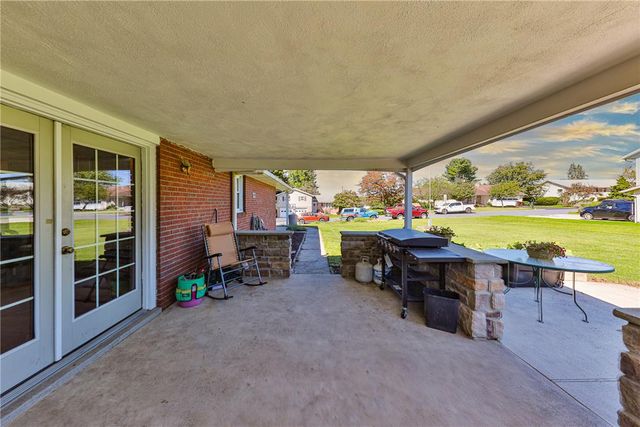 5518 Louise Lane, East Allen Twp, PA 18067