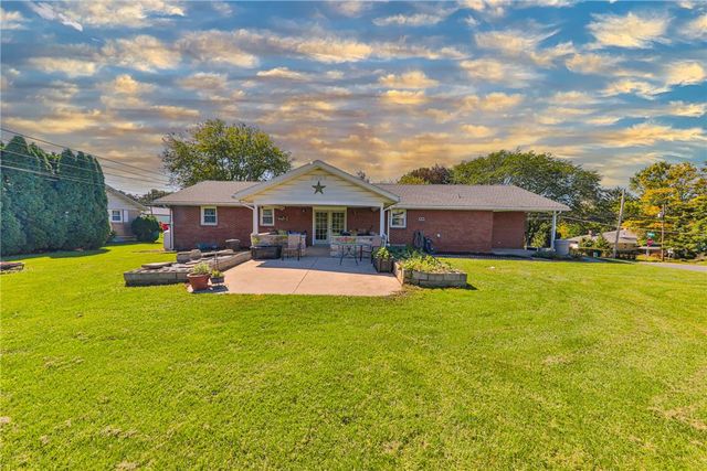 5518 Louise Lane, East Allen Twp, PA 18067