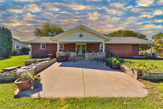5518 Louise Lane, East Allen Twp, PA 18067