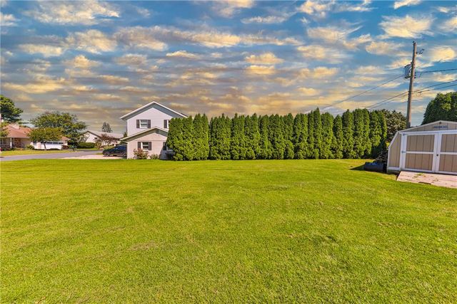 5518 Louise Lane, East Allen Twp, PA 18067
