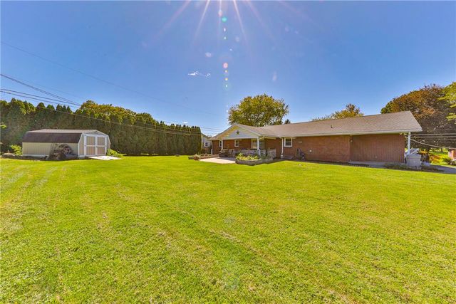 5518 Louise Lane, East Allen Twp, PA 18067