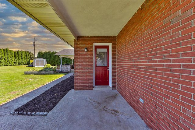 5518 Louise Lane, East Allen Twp, PA 18067