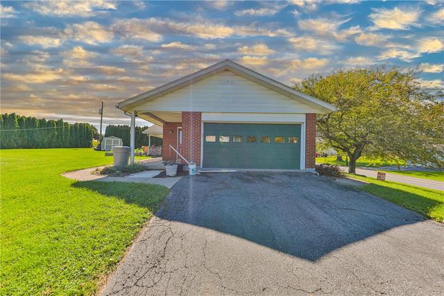 5518 Louise Lane, East Allen Twp, PA 18067