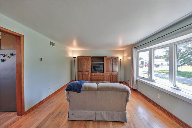 5518 Louise Lane, East Allen Twp, PA 18067