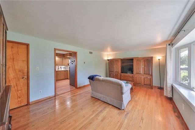 5518 Louise Lane, East Allen Twp, PA 18067