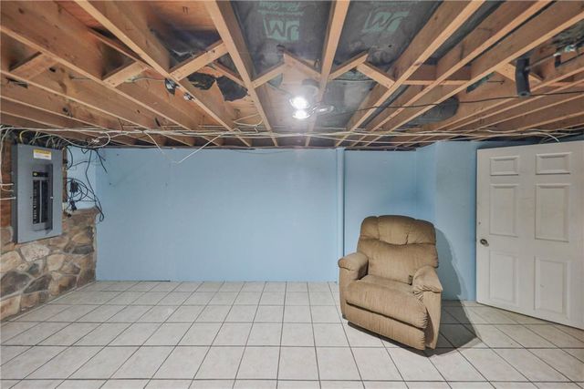 5518 Louise Lane, East Allen Twp, PA 18067